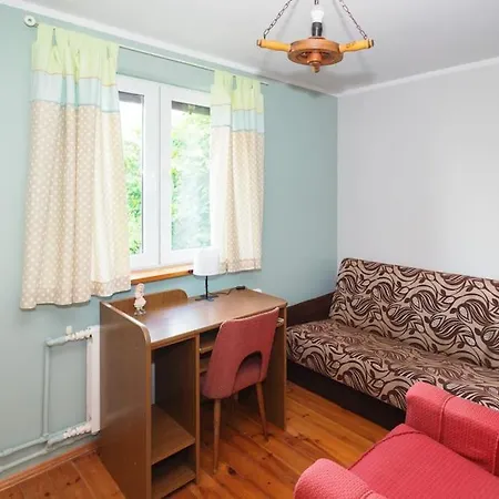 Free Bikes, Wifi, Ac, Garden, 2 Beds Villa