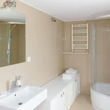 Villa Free Bikes, Wifi, Ac, Garden, 2 Beds Duczki